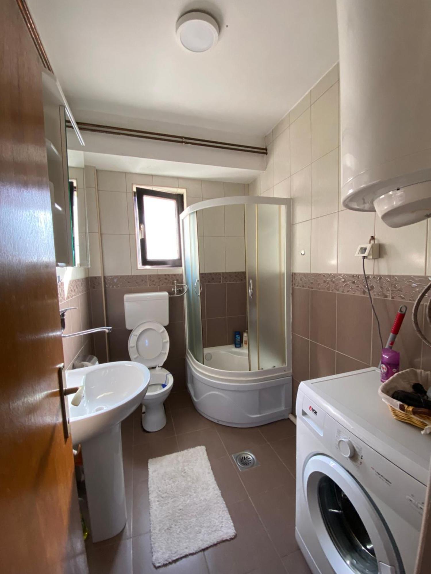 Apartmani Dora Leskovac 莱斯科瓦茨 外观 照片